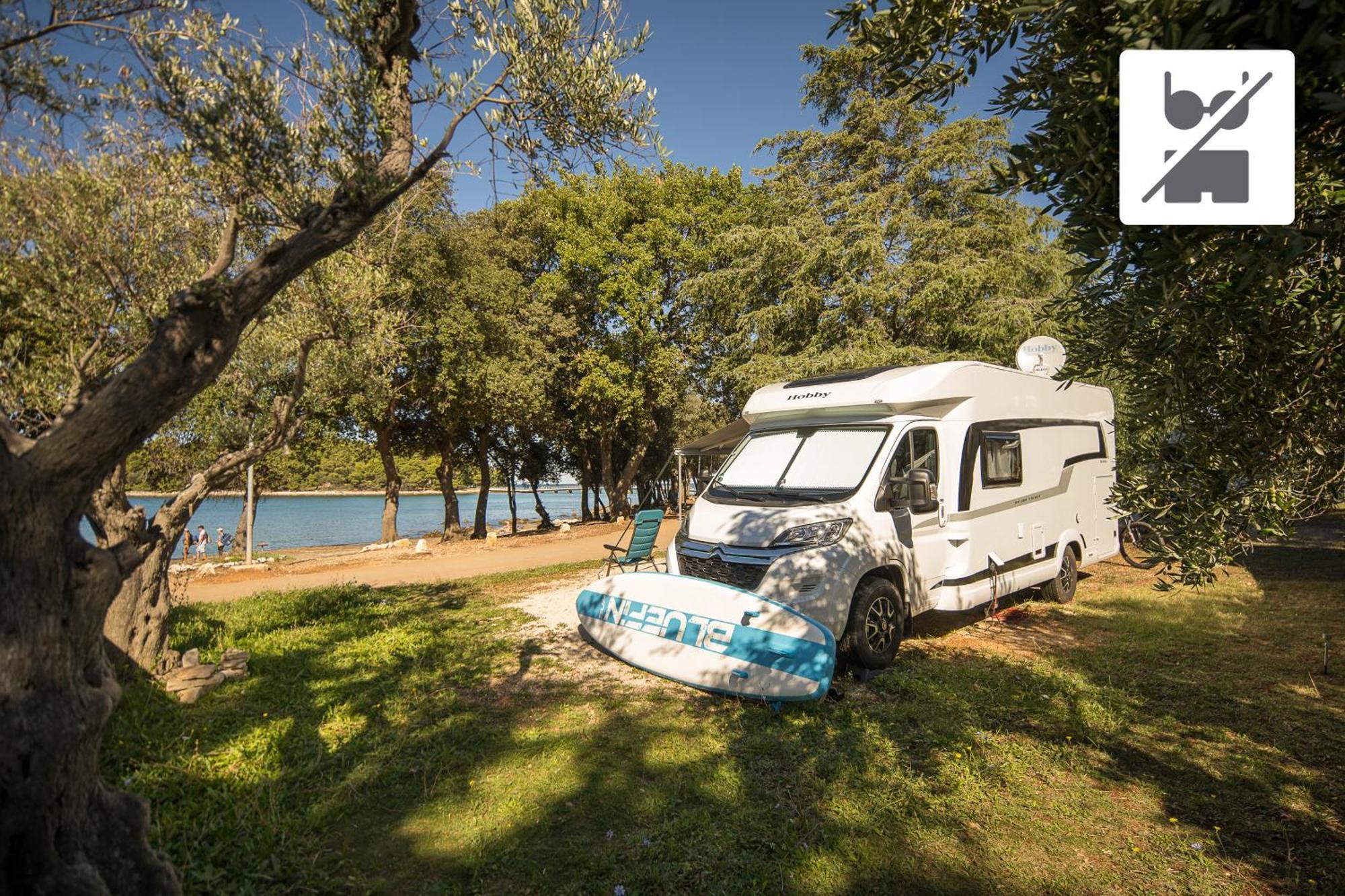Maistra Camping Koversada Uncovered Naturist Pitches Врсар Экстерьер фото