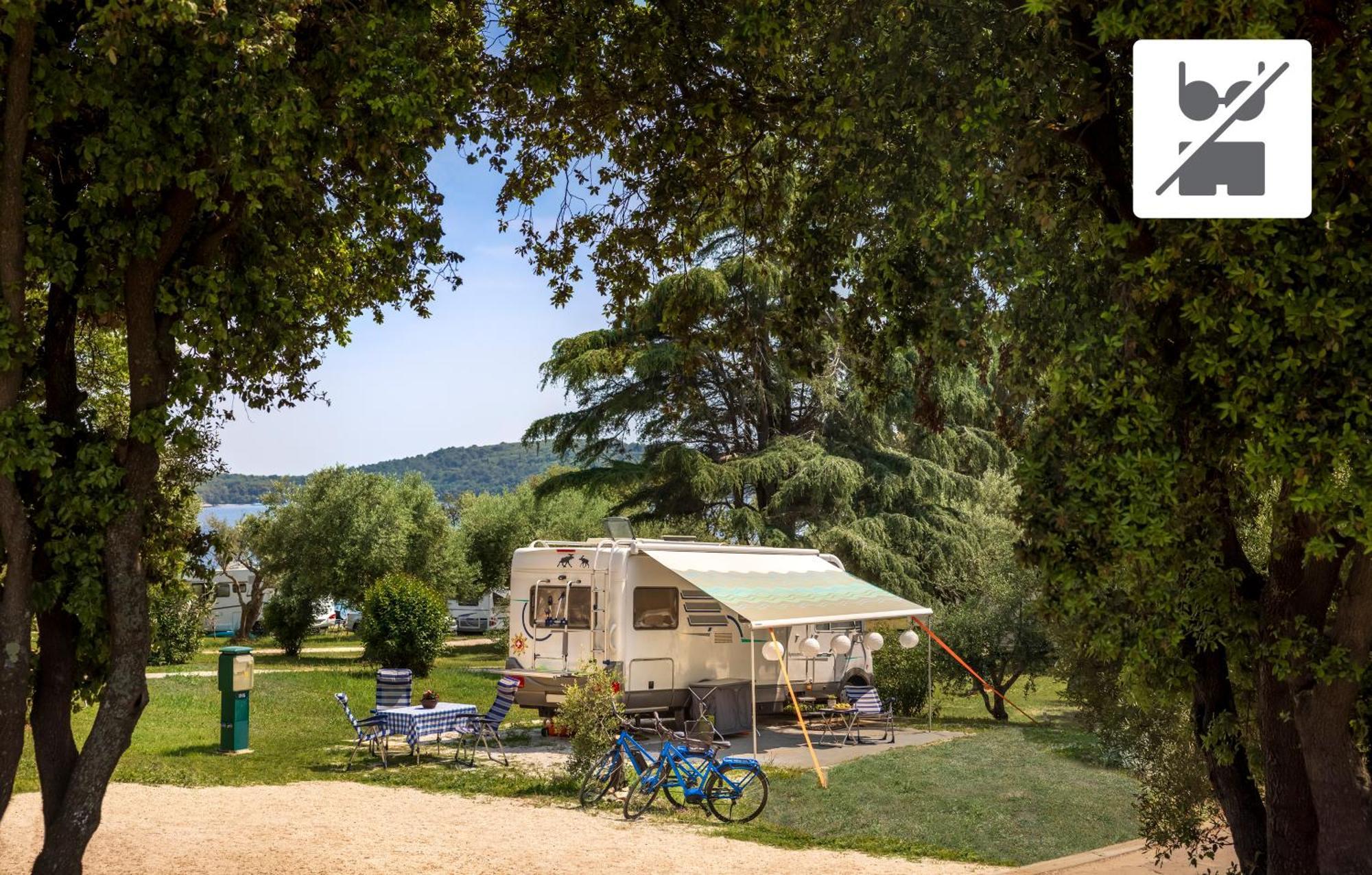 Maistra Camping Koversada Uncovered Naturist Pitches Врсар Экстерьер фото